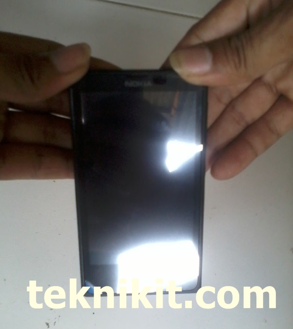 Cara Buka Casing Nokia X