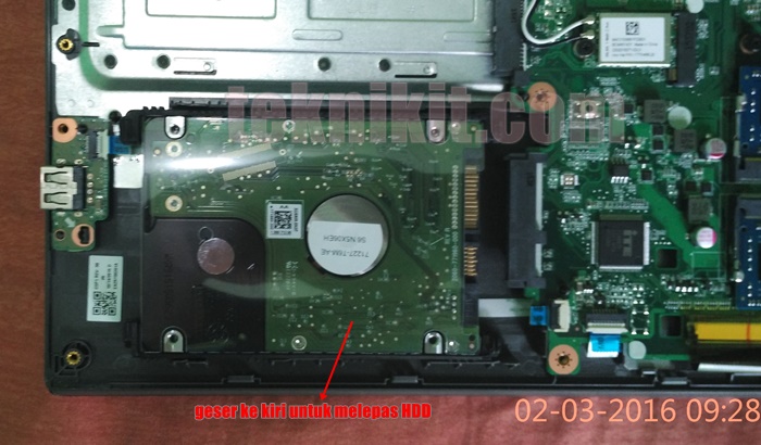 Melepas HDD Acer Aspire E5-552G